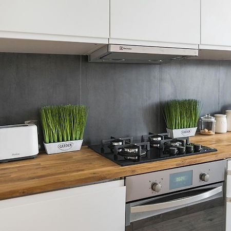 Cozy Apartment In The Centre Of Warsaw, Metro, Wi-Fi - By Hik Apartments Exterior photo